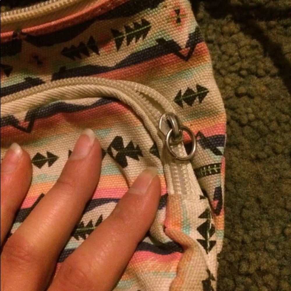 Aztec Crossbody Purse - Picture 2 of 4